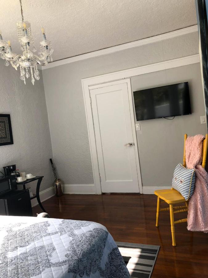 Private Suite Mins From Mia Free Parking Miami Dış mekan fotoğraf